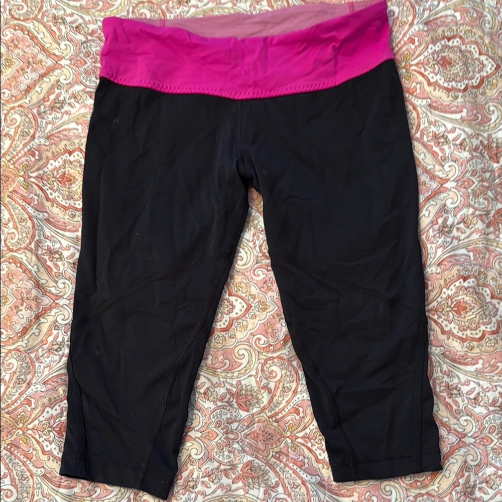 Lululemon Athletica Black and Pink Capris